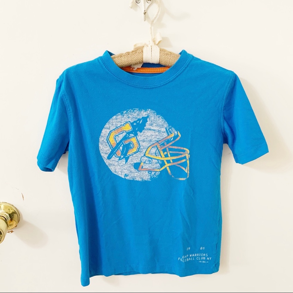 5/$25 Gap kids boys the football tee shirt small